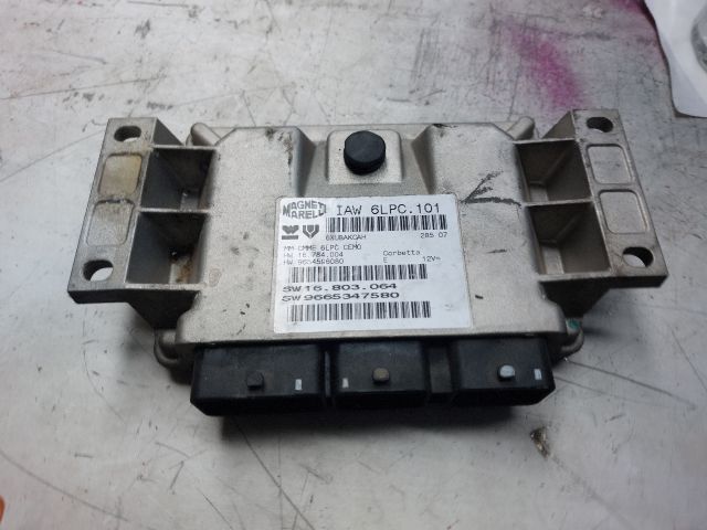 bontott CITROËN C3 Motorvezérlő