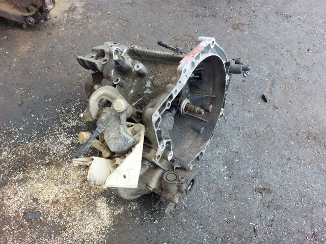 bontott CITROËN C3 Váltó (Mechanikus)