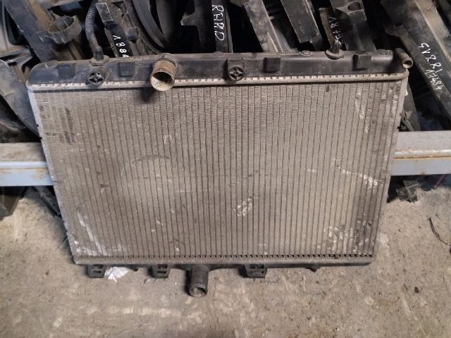 bontott CITROËN C3 Vízhűtő Radiátor (Nem klímás)