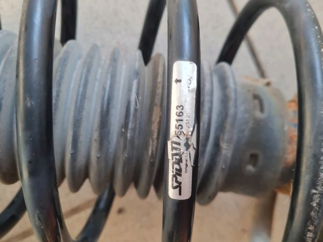 bontott CITROËN C3 Jobb első Gólyaláb (Lengécsillapító, Rugó)