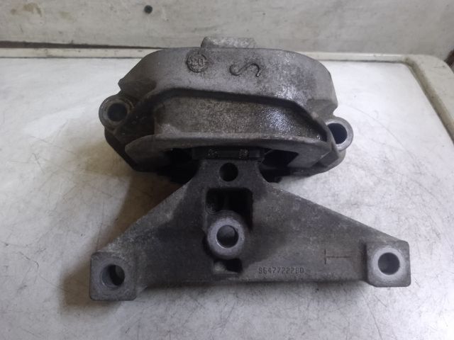 bontott CITROËN C3 Motor Tartó Bak (Fém)