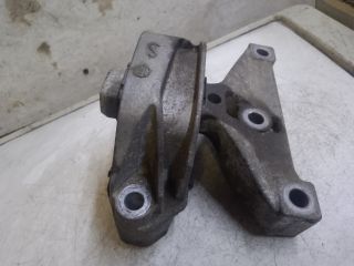 bontott CITROËN C3 Motor Tartó Bak (Fém)