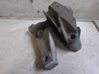 bontott CITROËN C3 Motor Tartó Bak (Fém)