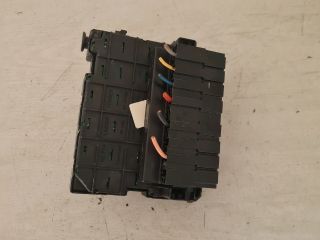 bontott CITROËN C3 Biztosítéktábla Motortér