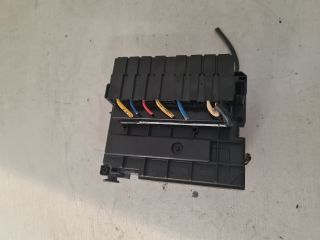 bontott CITROËN C3 Biztosítéktábla Motortér