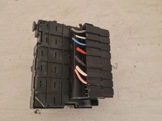 bontott CITROËN C3 Biztosítéktábla Motortér