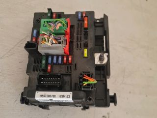 bontott CITROËN C3 Biztosítéktábla Motortér