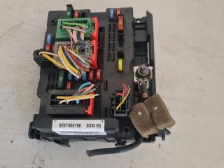 bontott CITROËN C3 Biztosítéktábla Motortér