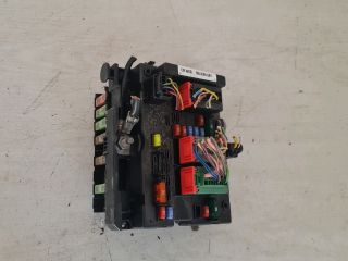 bontott CITROËN C3 Biztosítéktábla Motortér