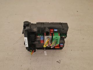 bontott CITROËN C3 Biztosítéktábla Motortér