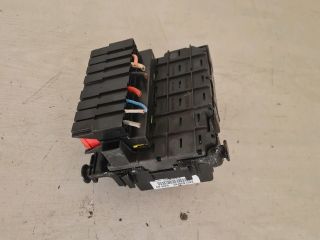 bontott CITROËN C3 Biztosítéktábla Motortér