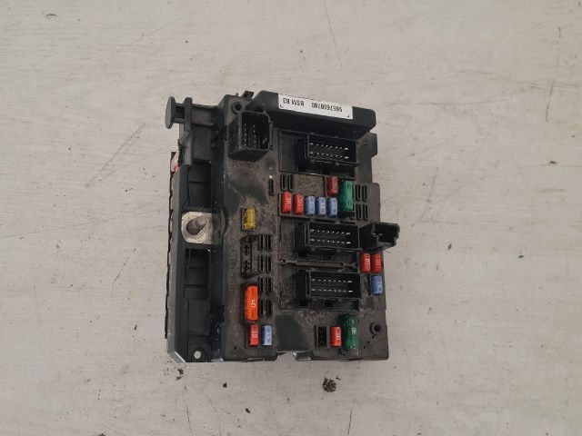 bontott CITROËN C3 Biztosítéktábla Motortér