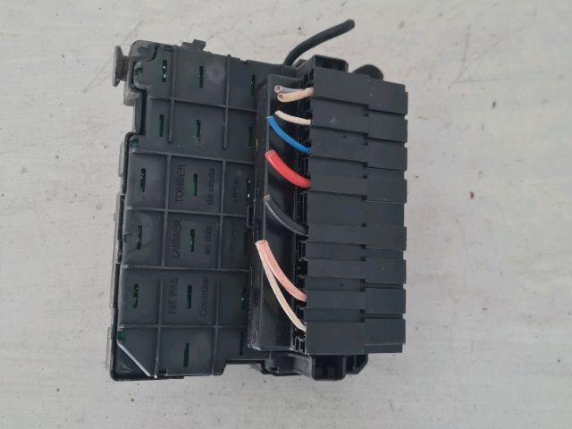 bontott CITROËN C3 Biztosítéktábla Motortér