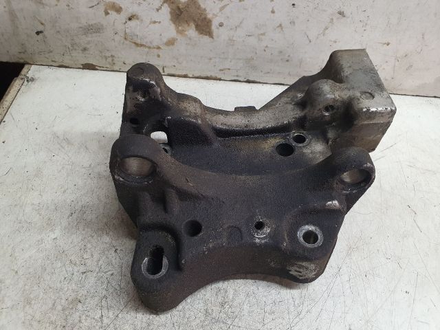 bontott CITROËN C3 Generátor Tartó Bak