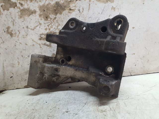 bontott CITROËN C3 Generátor Tartó Bak