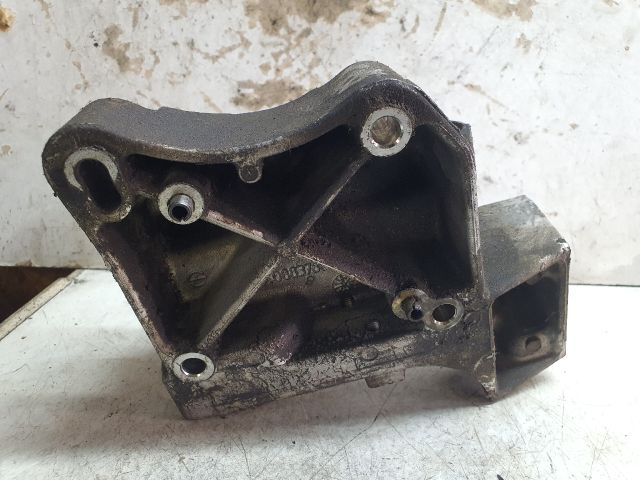 bontott CITROËN C3 Generátor Tartó Bak