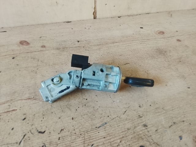 bontott CITROËN C3 Gyújtáskapcsoló