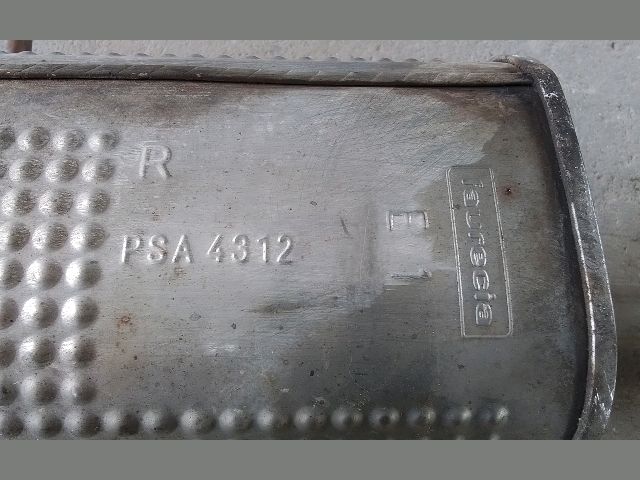 bontott CITROËN C3 Hátsó Kipufogó Dob