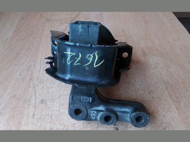 bontott CITROËN C3 Motor Tartó Bak (Fém)