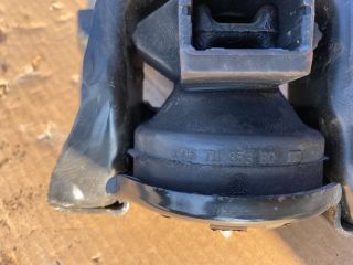 bontott CITROËN C3 Motor Tartó Bak Jobb