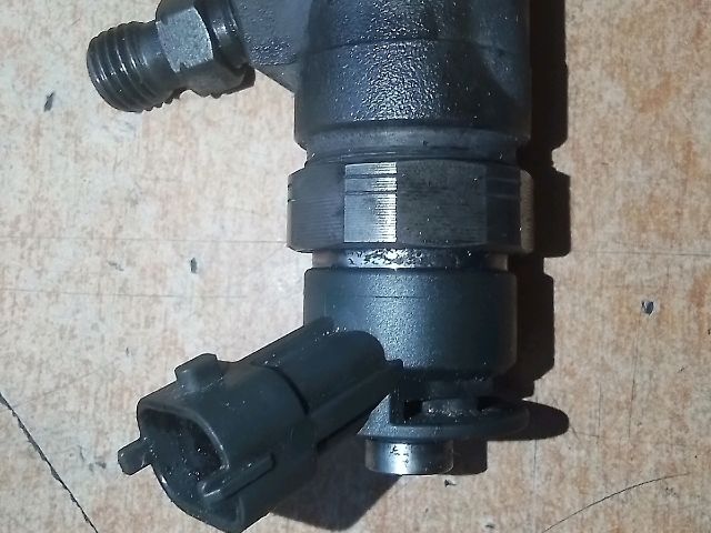 bontott CITROËN C3 Porlasztó (1 db)