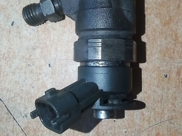 bontott CITROËN C3 Porlasztó (1 db)