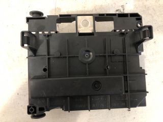 bontott CITROËN C3 Biztosítéktábla Motortér