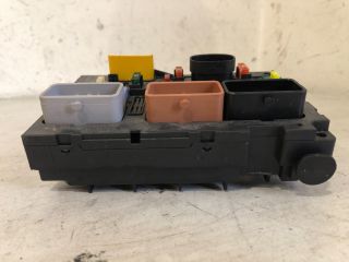 bontott CITROËN C3 Biztosítéktábla Motortér