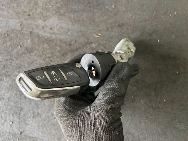 bontott CITROËN C3 Gyújtáskapcsoló