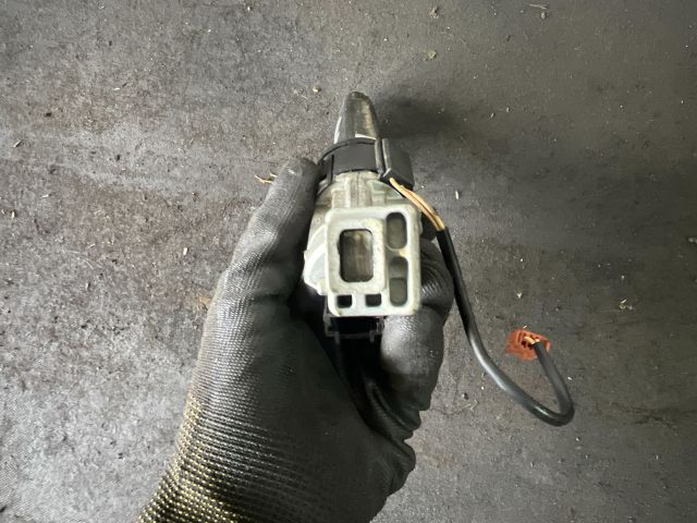 bontott CITROËN C3 Gyújtáskapcsoló