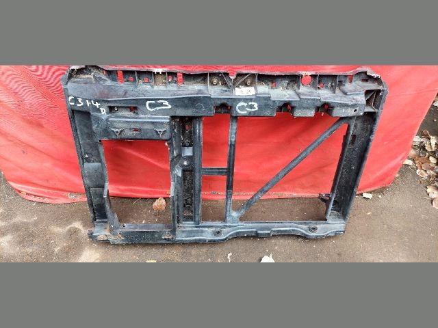 bontott CITROËN C3 Homlokfal (Üres lemez)