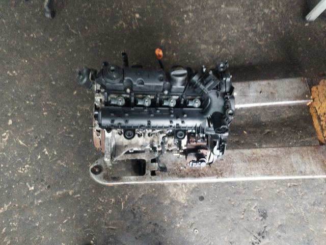 bontott CITROËN C3 Motor (Fűzött blokk hengerfejjel)