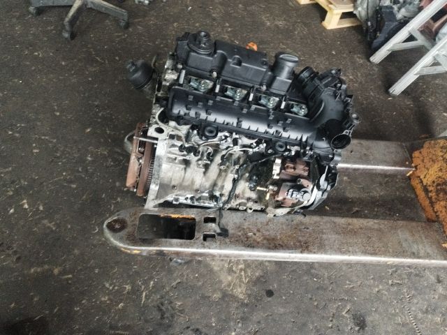 bontott CITROËN C3 Motor (Fűzött blokk hengerfejjel)