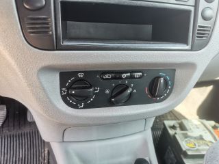 bontott CITROËN C3 Motor (Fűzött blokk hengerfejjel)