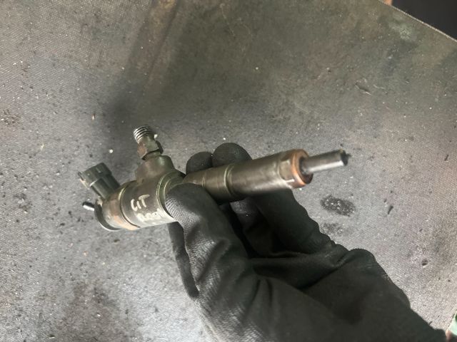 bontott CITROËN C3 Porlasztó (1 db)