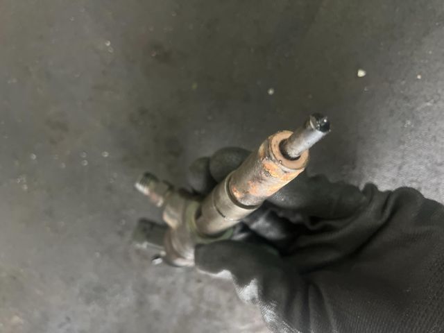 bontott CITROËN C3 Porlasztó (1 db)