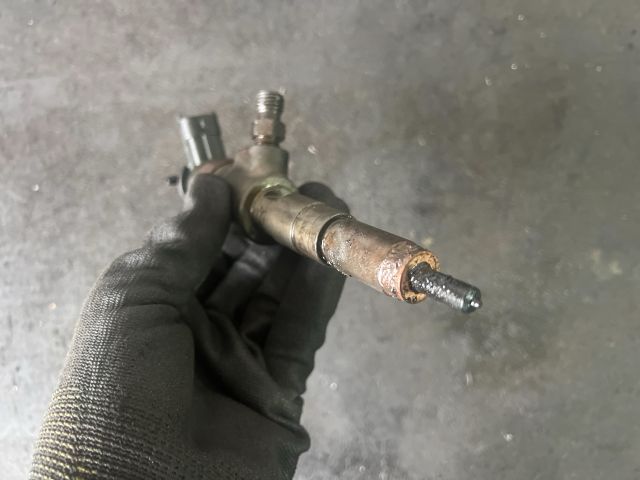 bontott CITROËN C3 Porlasztó (1 db)