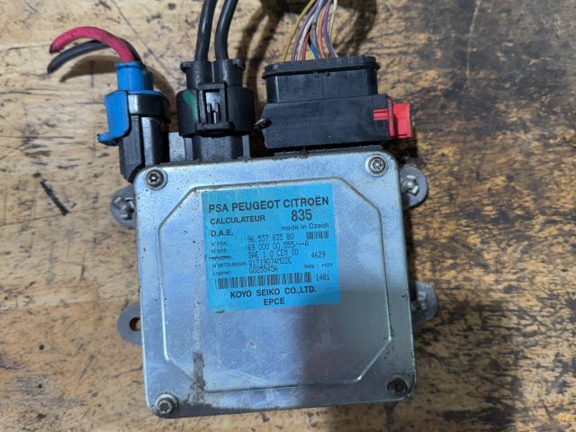 bontott CITROËN C3 Szervó Szivattyú Elektronika