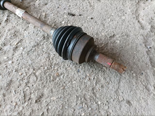 bontott CITROËN C3 Bal Féltengely