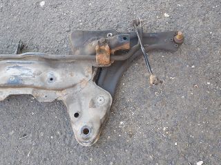 bontott CITROËN C3 Első Bölcső