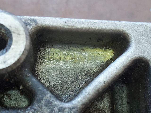 bontott CITROËN C3 Generátor Tartó Bak