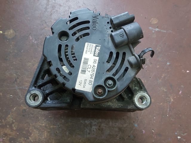 bontott CITROËN C3 Generátor