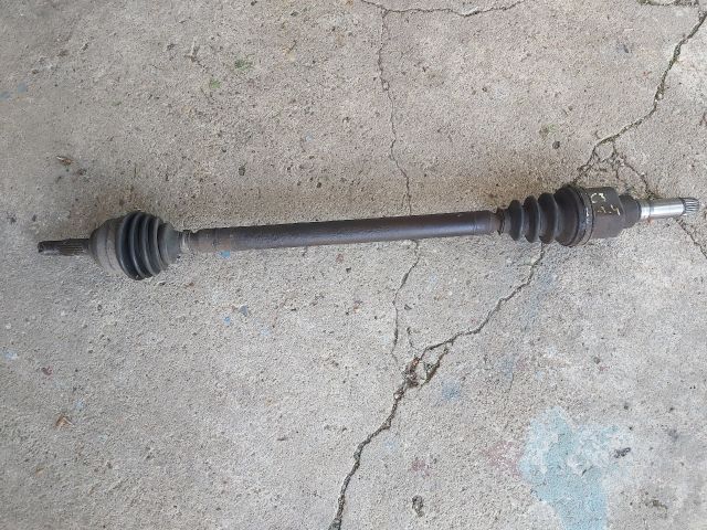 bontott CITROËN C3 Jobb Féltengely