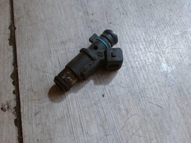 bontott CITROËN C3 Porlasztó (1 db)