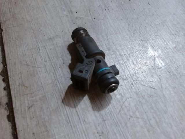 bontott CITROËN C3 Porlasztó (1 db)