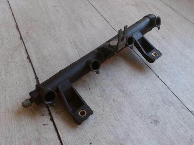 bontott CITROËN C3 Porlasztó Sor / Híd