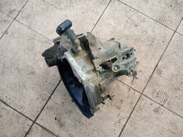 bontott CITROËN C3 Váltó (Mechanikus)