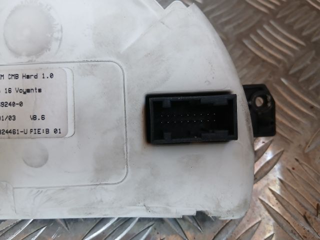 bontott CITROËN C3 Kilométeróra