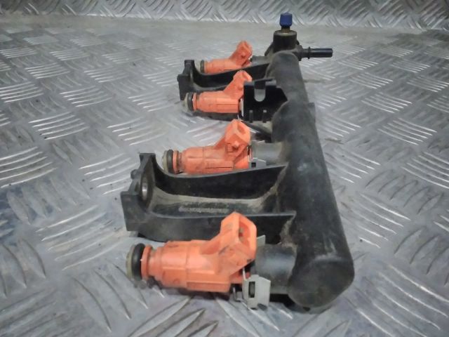 bontott CITROËN C3 Porlasztó Sor / Híd