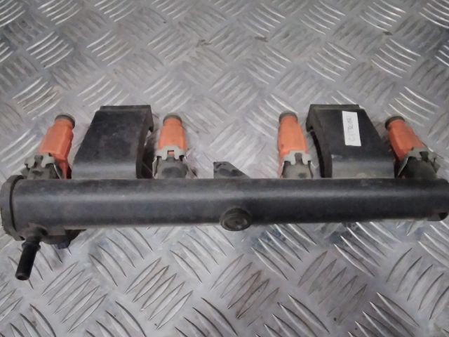 bontott CITROËN C3 Porlasztó Sor / Híd